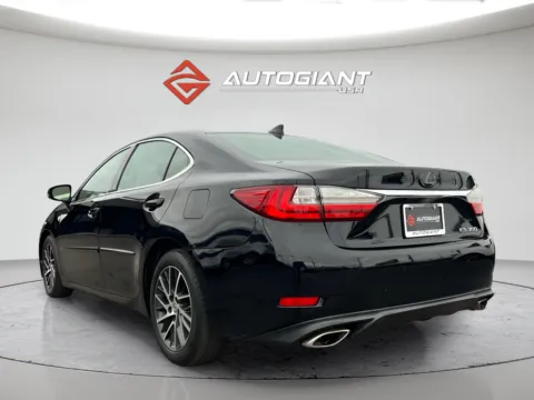 More photos of 2017 Lexus ES 350 at AutoGiant USA Indianapolis, IN