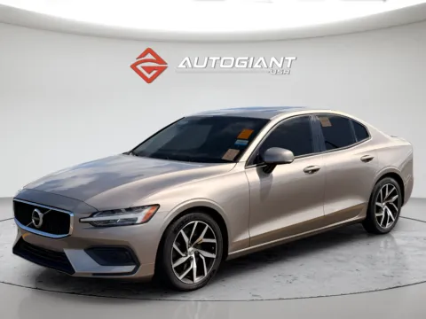 Photos of 2020 Volvo S60 T5 Momentum for sale in Indianapolis, IN at AutoGiant USA Indianapolis