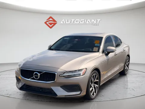 Gray 2020 Volvo S60 T5 Momentum for sale in Indianapolis, IN