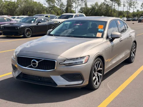 Gray 2020 Volvo S60 T5 Momentum for sale in Indianapolis, IN