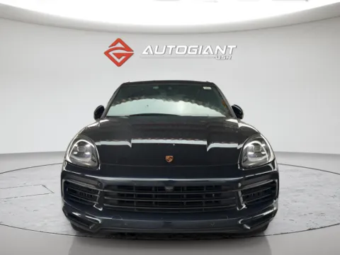 More photos of 2021 Porsche Cayenne at AutoGiant USA Indianapolis, IN
