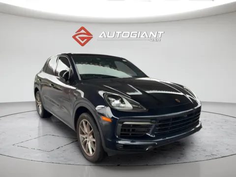 Another view of 2021 Porsche Cayenne for sale in Indianapolis, IN at AutoGiant USA Indianapolis