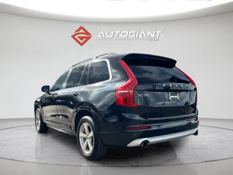 More photos of 2018 Volvo XC90 T5 Momentum 5P at AutoGiant USA Indianapolis, IN