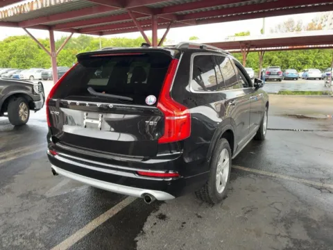 More photos of 2018 Volvo XC90 T5 Momentum 5P at AutoGiant USA Indianapolis, IN