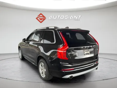 Another view of 2018 Volvo XC90 T5 Momentum 5P for sale in Indianapolis, IN at AutoGiant USA Indianapolis