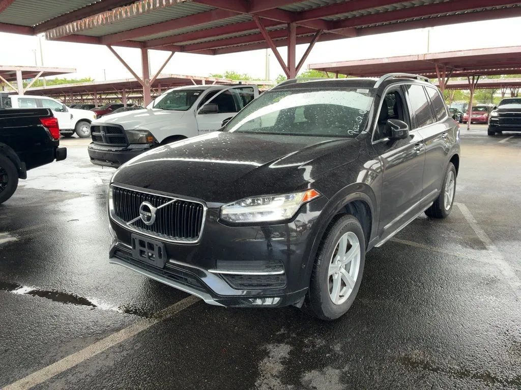 Black 2018 Volvo XC90 T5 Momentum 5P for sale in Indianapolis, IN