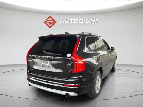 More photos of 2018 Volvo XC90 T5 Momentum 5P at AutoGiant USA Indianapolis, IN