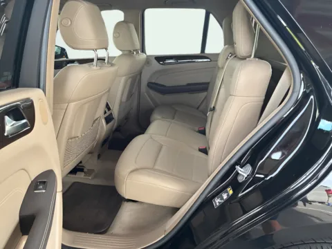 Photos of 2013 Mercedes-Benz M-Class ML 350 for sale in Indianapolis, IN at AutoGiant USA Indianapolis