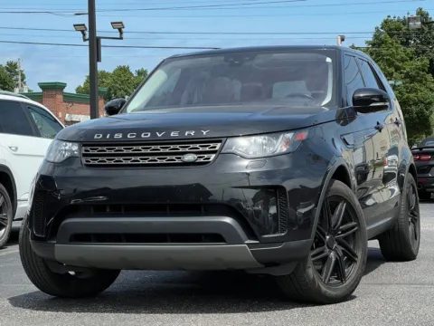 Blue 2018 Land Rover Discovery SE for sale in Indianapolis, IN