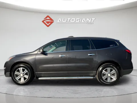 Photos of 2015 Chevrolet Traverse 2LT for sale in Indianapolis, IN at AutoGiant USA Indianapolis