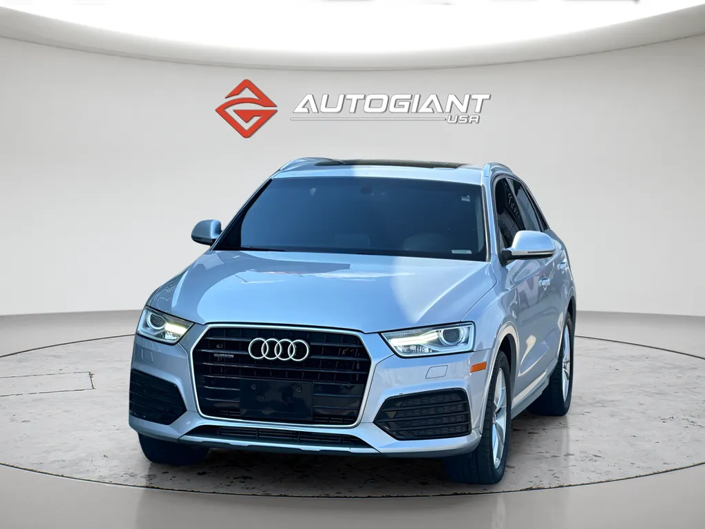 Black 2018 Audi Q3 2.0T Premium for sale in Indianapolis, IN
