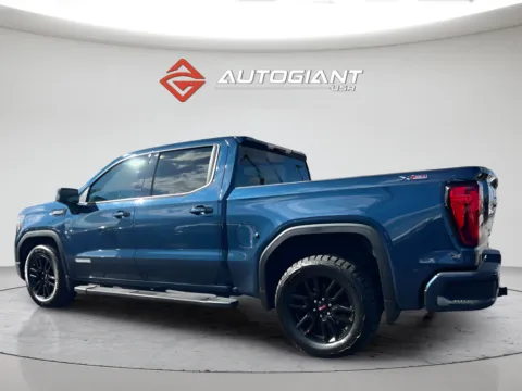 More photos of 2022 GMC Sierra 1500 Limited Elevation at AutoGiant USA Indianapolis, IN