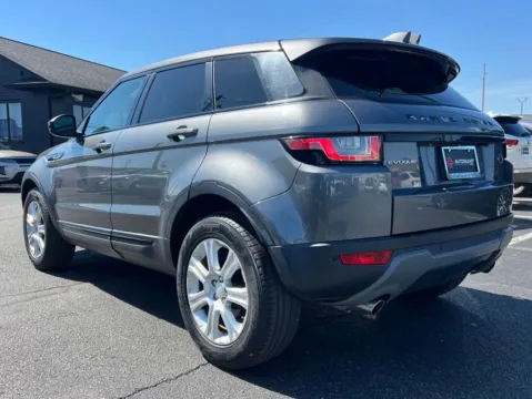 More photos of 2019 Land Rover Range Rover Evoque SE at AutoGiant USA Indianapolis, IN