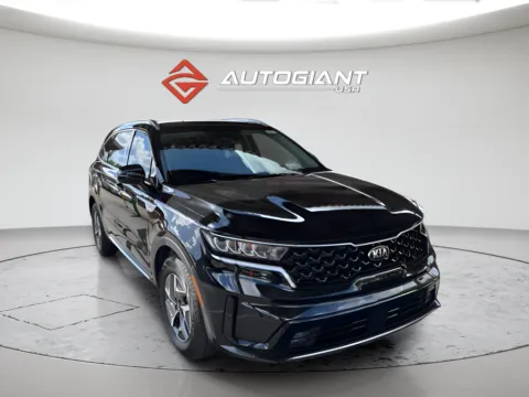 Photos of 2021 Kia Sorento Hybrid EX for sale in Indianapolis, IN at AutoGiant USA Indianapolis