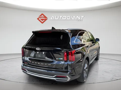 More photos of 2021 Kia Sorento Hybrid EX at AutoGiant USA Indianapolis, IN