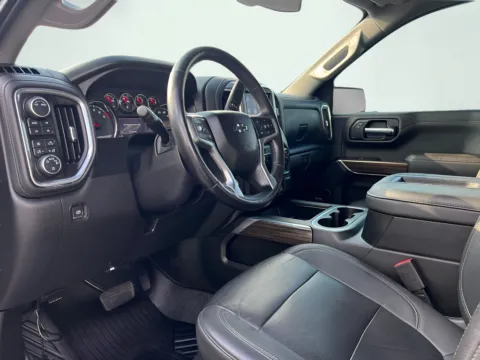 Photos of 2021 Chevrolet Silverado 1500 LT Trail Boss for sale in Indianapolis, IN at AutoGiant USA Indianapolis