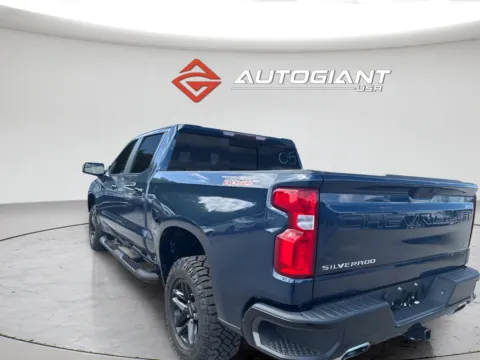 Another view of 2021 Chevrolet Silverado 1500 LT Trail Boss for sale in Indianapolis, IN at AutoGiant USA Indianapolis