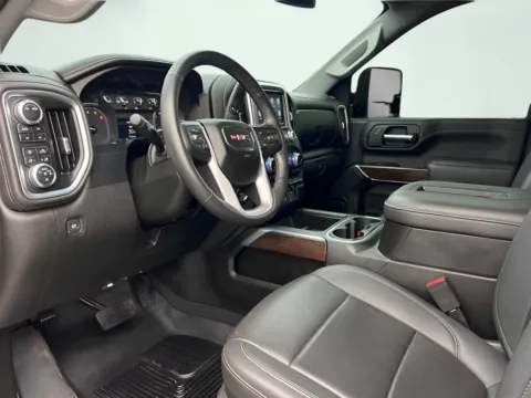 Photos of 2022 GMC Sierra 2500HD SLT for sale in Indianapolis, IN at AutoGiant USA Indianapolis