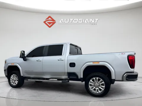 More photos of 2022 GMC Sierra 2500HD SLT at AutoGiant USA Indianapolis, IN