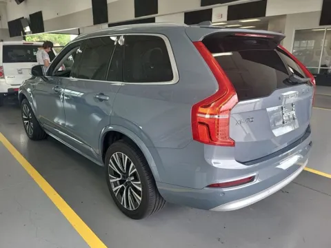 Another view of 2022 Volvo XC90 T5 Momentum for sale in Indianapolis, IN at AutoGiant USA Indianapolis