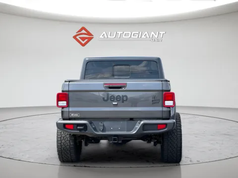 More photos of 2021 Jeep Gladiator Willys at AutoGiant USA Indianapolis, IN
