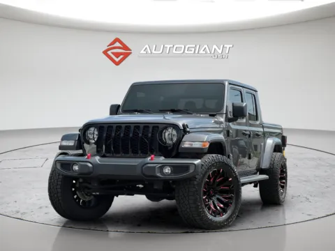 Gray 2021 Jeep Gladiator Willys for sale in Indianapolis, IN