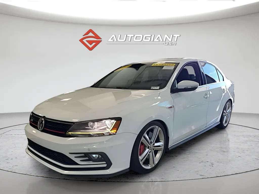 White 2017 Volkswagen Jetta GLI for sale in Indianapolis, IN