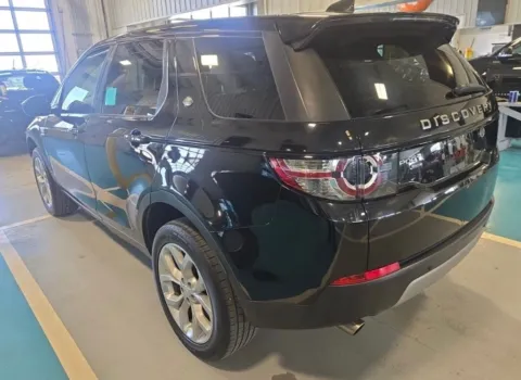 Photos of 2019 Land Rover Discovery Sport HSE for sale in Indianapolis, IN at AutoGiant USA Indianapolis