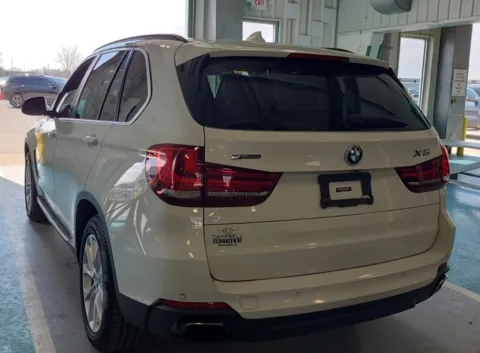 Photos of 2016 BMW X5 xDrive40e for sale in Indianapolis, IN at AutoGiant USA Indianapolis