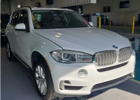 More photos of 2016 BMW X5 xDrive40e at AutoGiant USA Indianapolis, IN