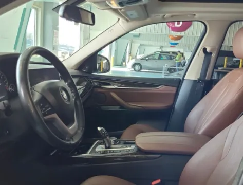 More photos of 2016 BMW X5 xDrive40e at AutoGiant USA Indianapolis, IN