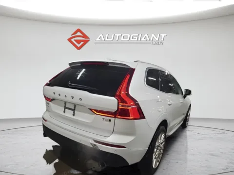 Another view of 2020 Volvo XC60 T5 Momentum for sale in Indianapolis, IN at AutoGiant USA Indianapolis