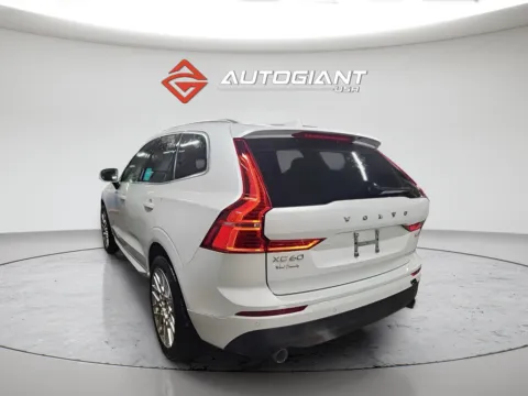 Photos of 2020 Volvo XC60 T5 Momentum for sale in Indianapolis, IN at AutoGiant USA Indianapolis