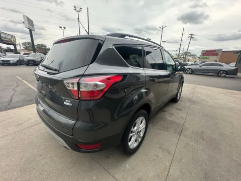 More photos of 2018 Ford Escape SE at AutoGiant USA Indianapolis, IN