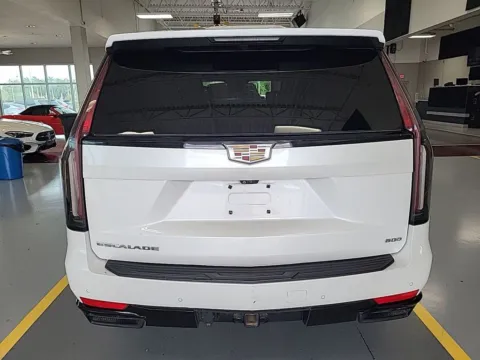 Another view of 2021 Cadillac Escalade ESV Sport Platinum for sale in Indianapolis, IN at AutoGiant USA Indianapolis