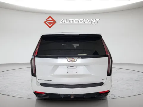 Another view of 2021 Cadillac Escalade ESV Sport Platinum for sale in Indianapolis, IN at AutoGiant USA Indianapolis