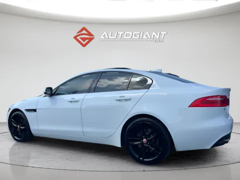 More photos of 2017 Jaguar XE 35t Premium at AutoGiant USA Indianapolis, IN