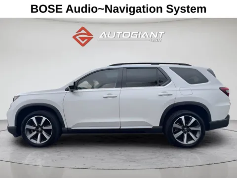 Another view of 2023 Honda Pilot Elite for sale in Indianapolis, IN at AutoGiant USA Indianapolis