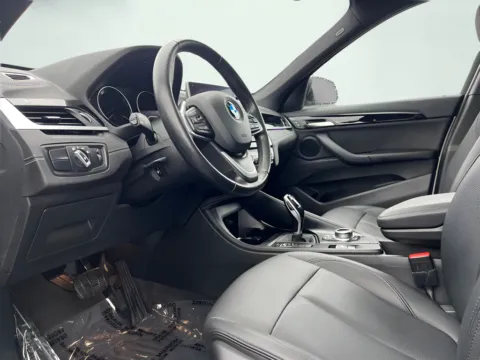 Photos of 2021 BMW X1 sDrive28i for sale in Indianapolis, IN at AutoGiant USA Indianapolis