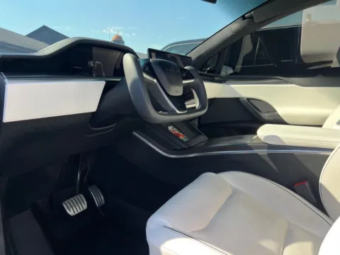 Photos of 2022 Tesla Model X Plaid for sale in Indianapolis, IN at AutoGiant USA Indianapolis