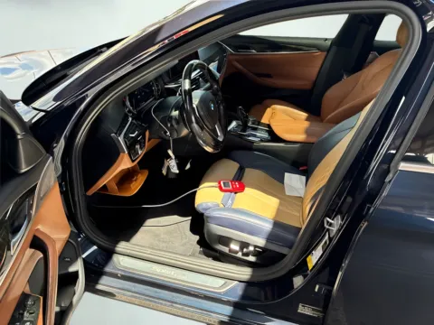 More photos of 2017 BMW 5 Series 530i at AutoGiant USA Indianapolis, IN