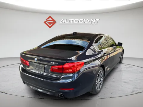 More photos of 2017 BMW 5 Series 530i at AutoGiant USA Indianapolis, IN