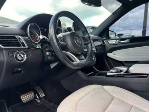 Photos of 2018 Mercedes-Benz GLE 43 AMG for sale in Indianapolis, IN at AutoGiant USA Indianapolis