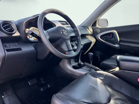 Photos of 2008 Toyota RAV4 Sport for sale in Indianapolis, IN at AutoGiant USA Indianapolis