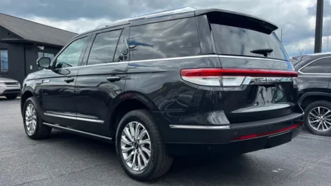 More photos of 2023 Lincoln Navigator Standard at AutoGiant USA Indianapolis, IN