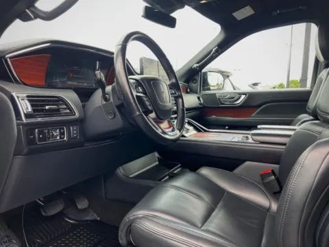 Photos of 2023 Lincoln Navigator Standard for sale in Indianapolis, IN at AutoGiant USA Indianapolis