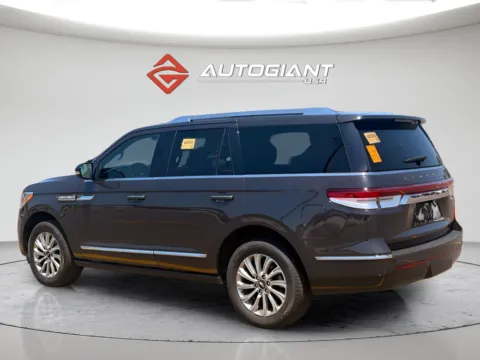 More photos of 2023 Lincoln Navigator Standard at AutoGiant USA Indianapolis, IN