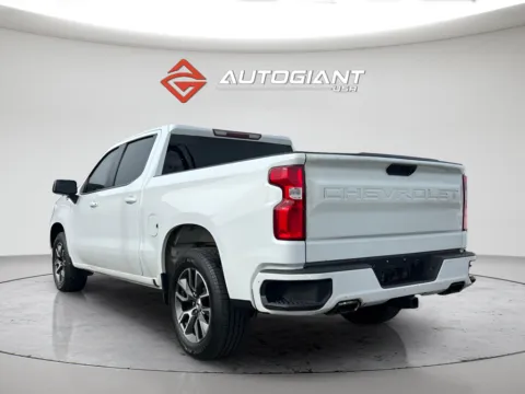 More photos of 2022 Chevrolet Silverado 1500 RST at AutoGiant USA Indianapolis, IN