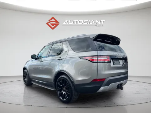 More photos of 2017 Land Rover Discovery HSE Luxury at AutoGiant USA Indianapolis, IN