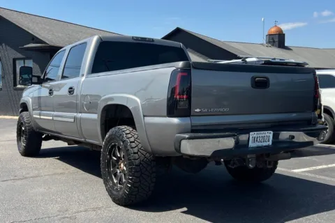 More photos of 2006 Chevrolet Silverado 2500HD LT at AutoGiant USA Indianapolis, IN